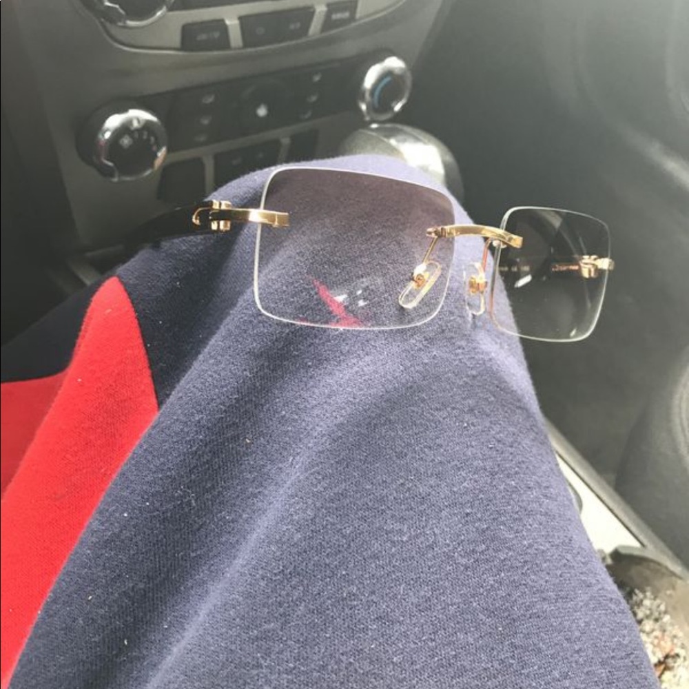 Cartier buffs